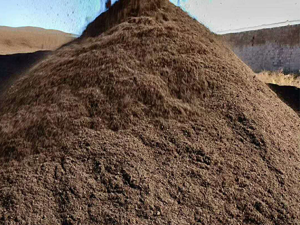 What equipment is needed to produce powdered organic fertilizer?